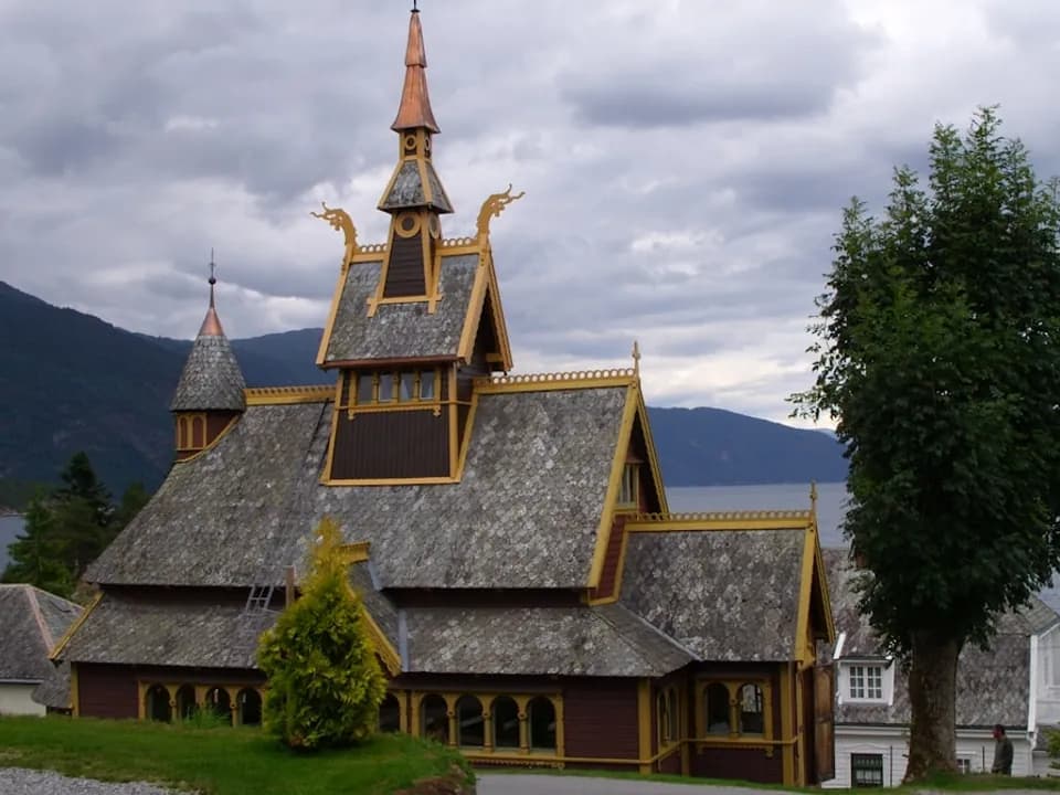 Balestrand – idyllisk tettsted ved Sognefjorden