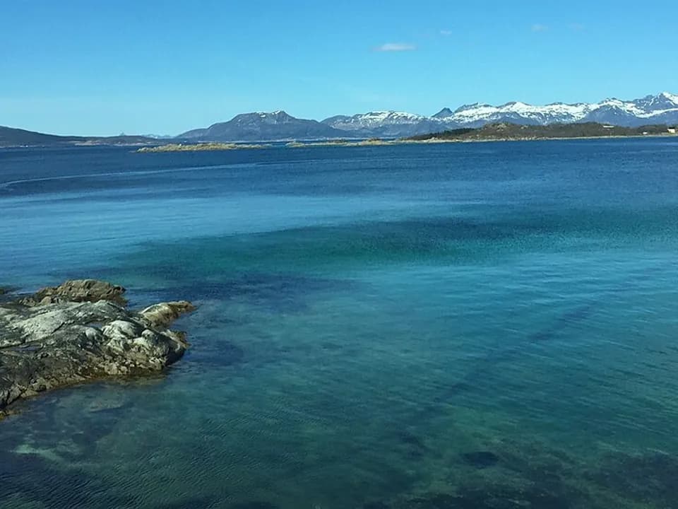Tengelfjord – turkis sjø i Lofoten