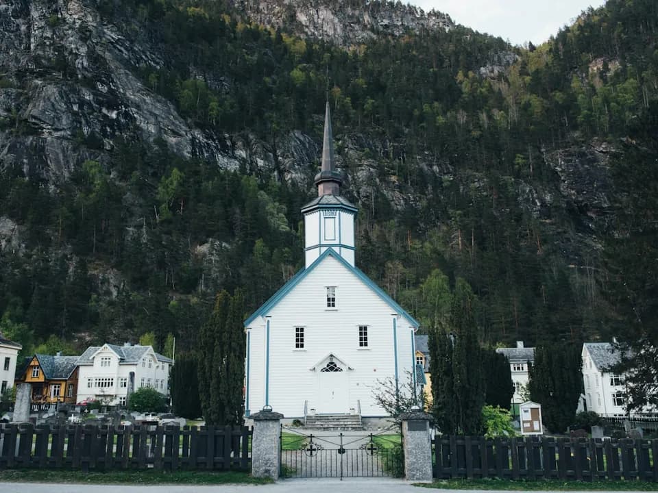 Valldal – fruktbygd i Fjord kommune