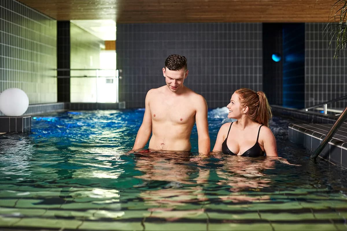 Varmtvannsbassenget i spa-avdelingen på Ankerskogen Spa & Velvære i Hamar