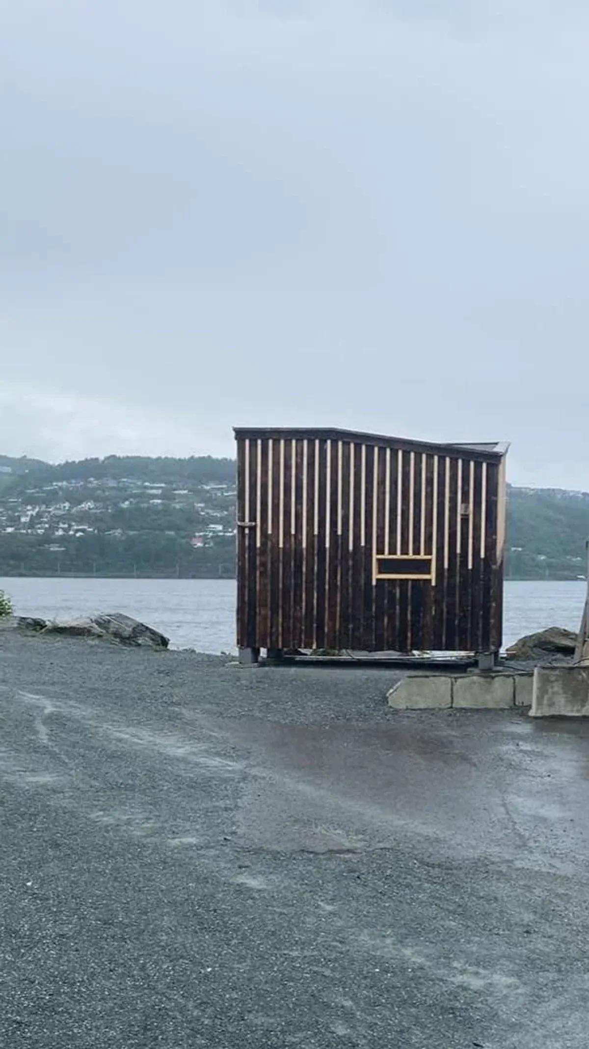 Damp Trondja badstu ved sjøen i Hommelvik, Trondheim